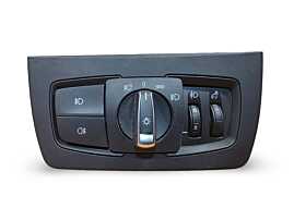 Bloc Lumini cu Proiectoare si Functia Auto BMW Seria 3 F30 F31 2010 - 2018 Cod 9265305-04, 549648909 [N6247]