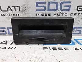 Maner Clapeta Actionare Deschidere Hayon Haion Capota Portbagaj Skoda Octavia 3 2013 - 2020 Cod 5E5827566B [N6758]