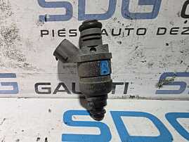 Injector Benzina Volkswagen Golf 6 1.6 Benzina BSE BSF 2008 - 2013 Cod 06A906031BT [N7428]
