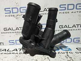 Corp Carcasa Termostat cu Senzor Ford Focus C-Max 1.6 Benzina HWDA HWDB SHDA SHDB SHDC HXDA SIDA 2003 - 2010 Cod 4M5G-6L721-GB [N7609]