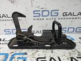 Maner Carlig Siguranta Clapeta Deschidere Capota Motor Volkswagen Tiguan 5N 2007 - 2015 Cod 1K0823480 [N7676]