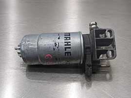 N8878 1