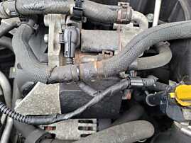 Pompa Inalta Presiune cu Senzor Senzori Regulator Volkswagen Passat B6 1.6 TDI CAY CAYC 2009 - 2011 Cod 03L130755AL [C2041]