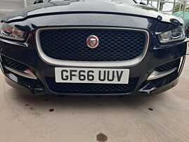 Grila cu Emblema de pe Bara Spoiler Fata Jaguar XE X760 NFL Non Facelift 2015 - 2018 [Q3592]