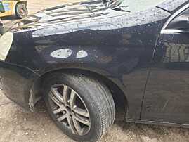 Aripa Stanga Fata cu Imperfectiuni Volkswagen Jetta 3 2005 - 2011 Culoare LC9X [Q3675]