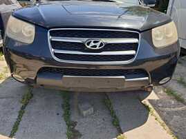 Bara Spoiler Fata cu Proiectoare Fara Grila cu Emblema Hyundai Santa Fe NFL Non Facelift 2006 - 2009 Culoare 2Z [Q3982]