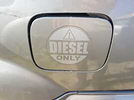 Usa Usita Capac Clapeta Buson Rezervor Nissan X Trail T30 2000 - 2007 Culoare KX4 [Q4255]