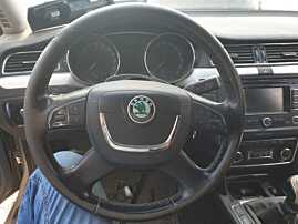 Volan Piele 4 Spite Comenzi FARA Airbag Skoda Superb 2 NFL Non Facelift 2008 - 2013 (cu uzura) [Q4400]