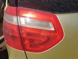 Tripla Lampa Stop Stanga de pe Hayon Haion Portbagaj Citroen C4 Picasso Monovolum 2007 - 2013 (Prezinta Fisuri mici) [Q4529]
