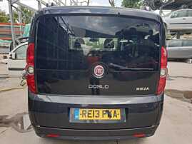 Haion Hayon Portbagaj Dezechipat cu Luneta Geam Sticla Fiat Doblo 2 2009 - 2015 Culoare Negru [Q4795]