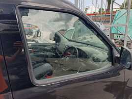 Geam Sticla de la Usa Portiera Dreapta Fata Fiat Doblo 2 2009 - 2015 [Q4806]