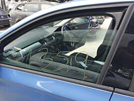 Geam Sticla de la Usa Portiera Stanga Fata Skoda Rapid 2012 - 2017 [Q5068]