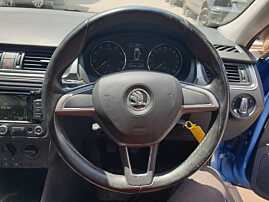 Volan Piele 3 Spite FARA Airbag cu Uzura Skoda Rapid 2012 - 2017 [Q5086]