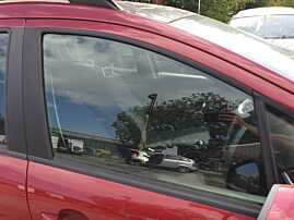 Geam Sticla Culisant de la Usa Portiera Dreapta Fata Peugeot 207 2006 - 2014 [Q5771]