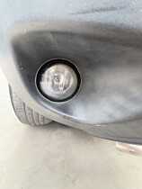 Proiector Ceata Stanga Dreapta de pe Bara Spoiler Fata Renault Koleos 2008 - 2013 Cod 261500097R [Q6833]