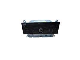 Unitate Radio CD Player Media Audi A5 8T 2009 - 2017 Cod 8T2035186P L5616]