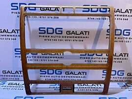 Rama Grila Ornament Consola Centrala Navigatie VW Phaeton 2002 - 2010 Cod 3D0035122A