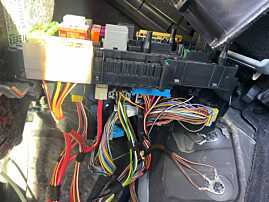 SAM Tablou Panou Relee Sigurante Mercedes Clasa E Class W212 S212 2009 - 2016 Cod 5DK009620-28 5DK009620 2129005101 2129016500 [C8317]