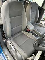 Scaun Textil cu Incalzire Dreapta Fata Volkswagen Touran 1T3 2010 - 2015