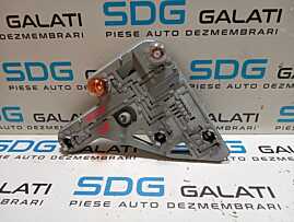 Soclu Suport Bec Becuri pentru Stop Lampa Tripla Dreapta Mercedes Clasa C Class W203 C220 2001 - 2007 Cod UL03312R [M7492]