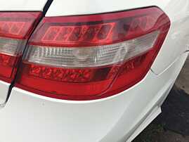 Stop Tripla Lampa Dreapta de pe Aripa Caroserie Mercedes Clasa E Class W212 E180 E200 E220 E250 E300 E320 2009 - 2012 [C8415]