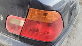 Stop Lampa Tripla Dreapta de pe Aripa Caroserie BMW Seria 3 E46 Berlina Sedan 1997 - 2001 [C2399]