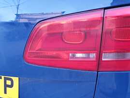 Tripla Stop Lampa Dreapta de pe Haion Hayon Portbagaj Volkswagen Touran 1T3 2010 - 2015 [C9210]