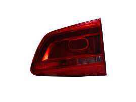 Tripla Stop Lampa Dreapta de pe Haion Hayon Portbagaj Volkswagen Touran 1T3 2010 - 2015 Cod 1T0945094A [LC0761]