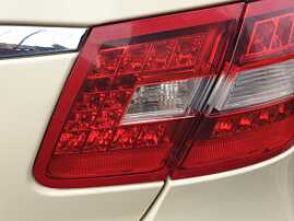 Stop Lampa Tripla Dreapta de pe Hayon Haion Portbagaj Mercedes Clasa E Class W212 2009 - 2012 [C3297]