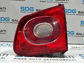 Stop Lampa Tripla Dreapta de pe Haion Haion Portbagaj Volkswagen Tiguan NFL Non Facelift 2007 - 2011 Cod 5N0945094C [L4834]