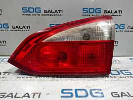 Stop Lampa Tripla Dreapta de pe Haion Portbagaj Ford Focus 3 NFL Non Facelift 2010 - 2014 Cod BM51-13A502-BB [L4884]