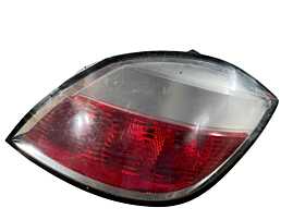 Stop Lampa Tripla Dreapta Opel Astra H Hatchback Scurt 2004 - 2010 [LR0293]