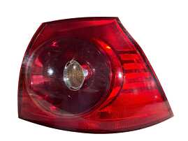 Stop Lampa Tripla Dreapta Volkswagen Golf 5 Hatchback Scurt 2004 - 2008 Cod 1K6945096Q 89031823 [LR0474]