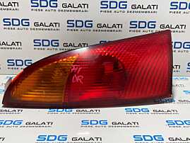 Stop Lampa Tripla Stanga Ford Focus 1 Hatchback Scurt Ford Focus 1 1998 - 2004 [L2377]