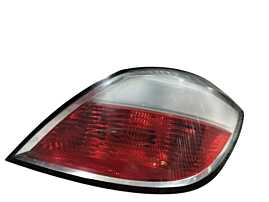 Stop Lampa Tripla Dreapta Opel Astra H Hatchback Scurt 2004 - 2010 Cod 24451837 [LC1056]