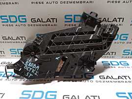 Suport Far Stanga Skoda Octavia 2 2.0 TDI 2004 - 2013 Cod 17035201 170352-01 [M6040]