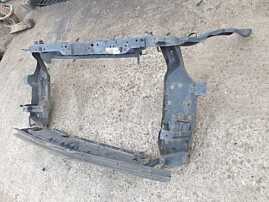 Trager Tragher Panou Frontal Calandru Nissan Qashqai 2007 - 2013