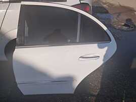 Usa - Portiera Stanga Spate Mercedes Benz E Class W211 Berlina - Sedan 2002 - 2009