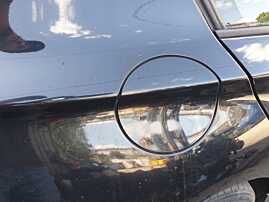 Usa Usita Capac Clapeta Buson Rezervor BMW Seria 1 F20 2011 - 2019 Culoare 475 Black Sapphire Metallic [C7450]