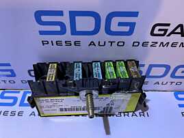 Panou Tablou Relee Sigurante Peugeot 207 2006 - 2012 Cod 9636079380