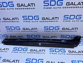 Suport Ghidaj Culisant Dreapta Spoiler Bara Spate Skoda Octavia 2 Facelift Hatchback Berlina 2008 - 2013 Cod 1Z5807863