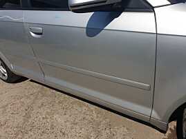 Usa Usi Portiera Portiere Dreapta Fata Dezechipata cu Defect Audi A3 8P Facelift 2004 - 2013 Culoare LX7W