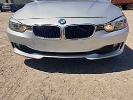 Bara Spoiler Fata cu Locas Senzori Parcare BMW Seria 3 F30 F31 Nonfacelift 2011 - 2015 Culoare Glacier-Silber Metallic A83