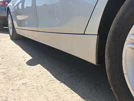 Prag Plastic Stanga BMW Seria 3 F30 2011 - 2015 Culoare Glacier-Silber Metallic A83