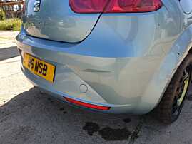 Bara Spoiler Spate cu Locas Senzori Parcare Seat Leon 1P Facelift 2009 - 2013 Culoare LW5T