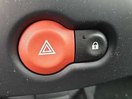 Buton Releu Avarie Avarii Blocare Deblocare Usi Portiere Renault Clio 3 2005 - 2014