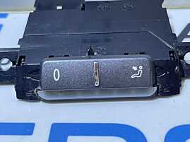 Buton Gura Grila Aer Aerisire Ventilatie Bord Volkswagen Phaeton 2002 - 2010 Cod 3D0919815L