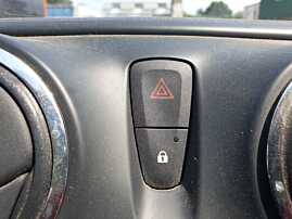 Buton Releu Avarii Avarie Dacia Sandero 2 2012 - 2020 Cod sdgbabds2