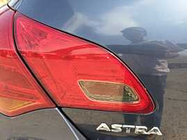 Stop Lampa Tripla Stanga Hayon Haion Portbagaj Opel Astra J Hatchback 2009 - 2015