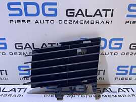 Grila Ornament Proiector Ceata Stanga Spoiler Bara Fata Opel Vectra C Non Facelift 2002 - 2005 Cod 09186127 0551004542 [L7915]